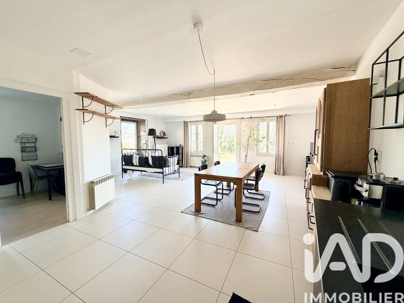 Appartement - 123 m² - 5 pièces