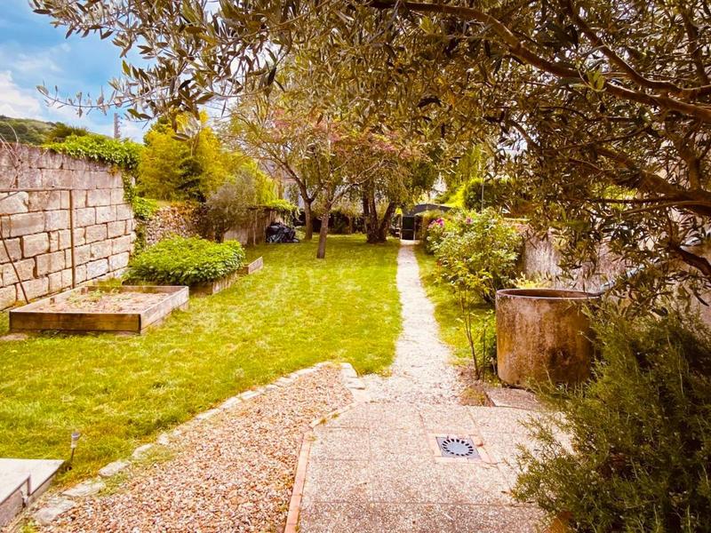 Maison - 188 m² - 6 pièces