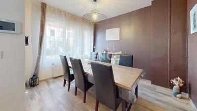 Maison - 102 m² - 4 pièces