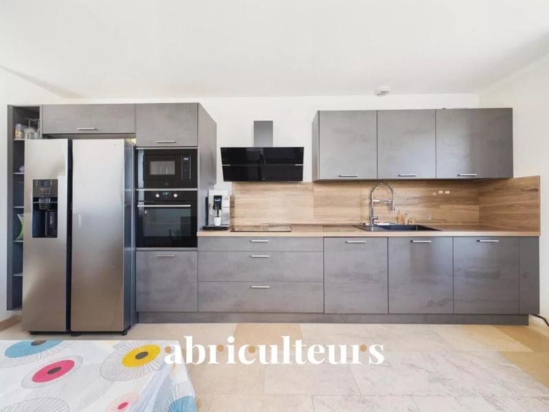 Appartement - 103 m² - 4 pièces