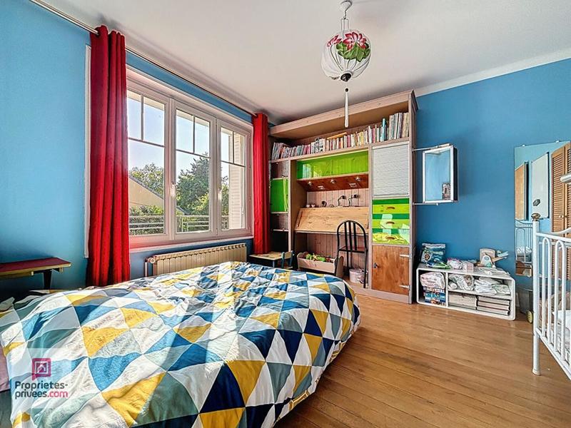 Maison - 167 m² - 7 pièces