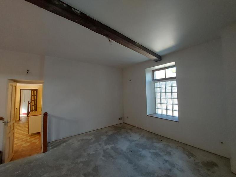 Maison de village - 147 m² - 6 pièces