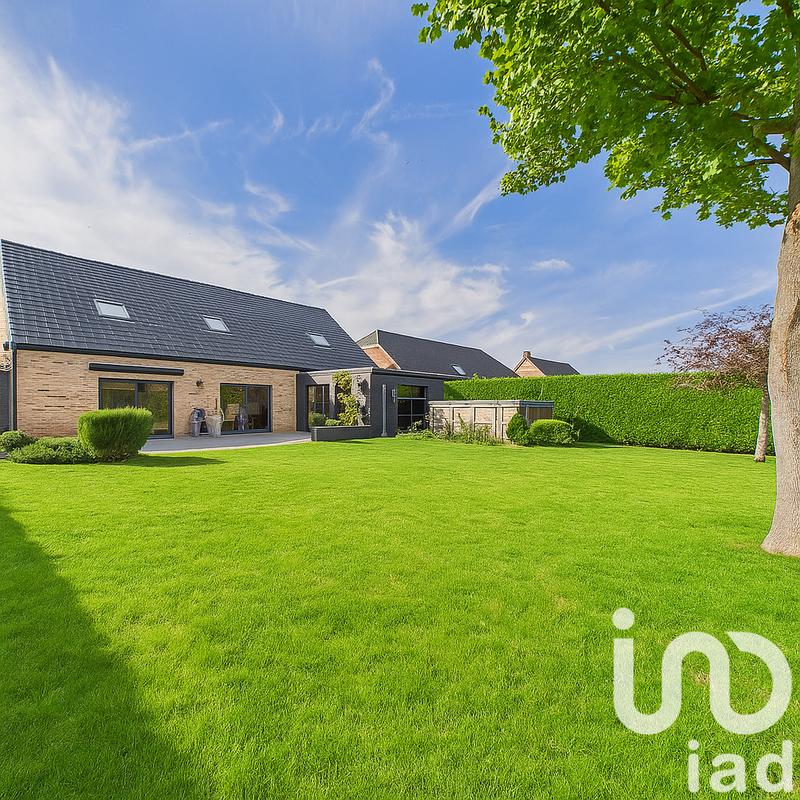 Maison - 213 m² - 6 pièces