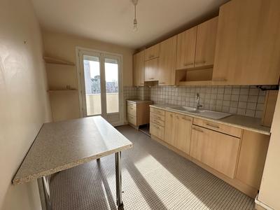 Appartement - 89 m² - 4 pièces