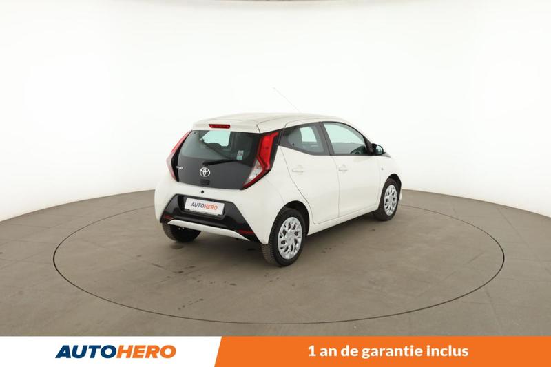 Toyota Aygo 1.0 Vvt-i X-Play 5p 72 ch