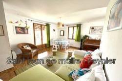 Maison - 104 m² - 5 pièces