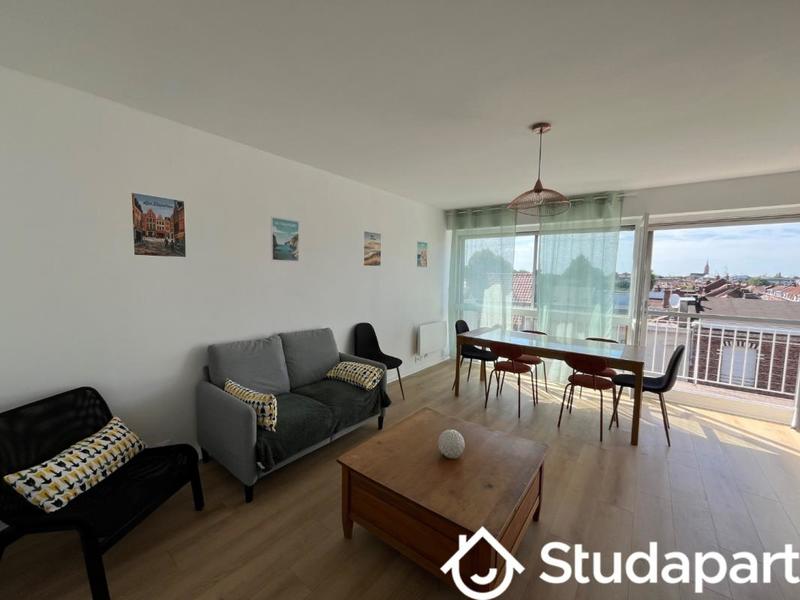 Chambre - 11 m² - 1 pièce