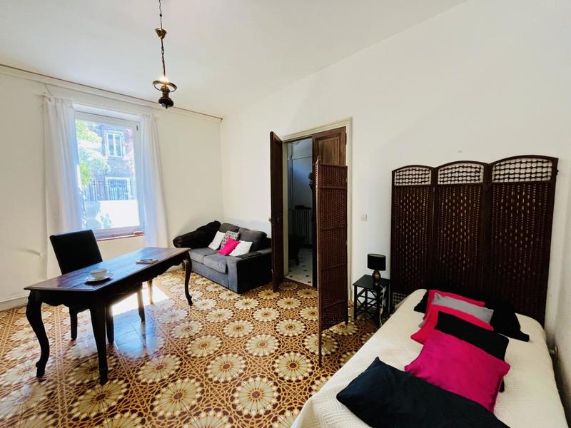 Maison de maîtres - 430 m² - 10 pièces