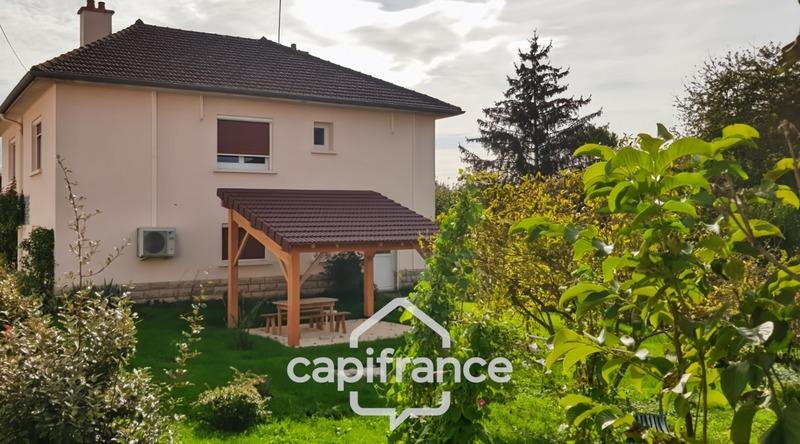 Maison de village - 87 m² - 5 pièces