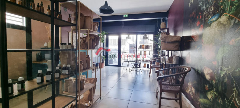 Local commercial - 68 m²