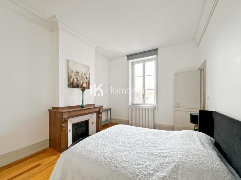 Appartement - 112 m² - 5 pièces