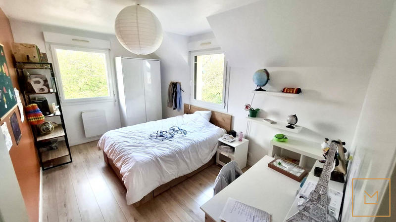 Maison contemporaine - 150 m² - 7 pièces