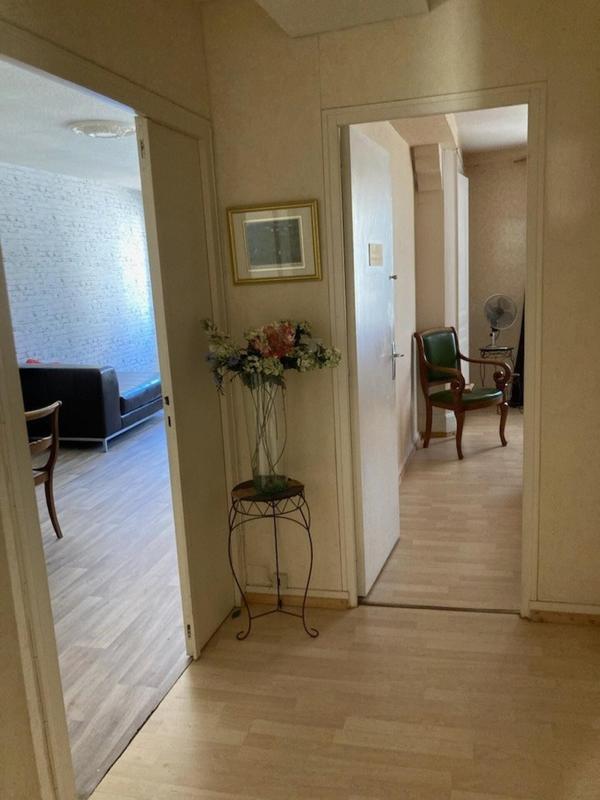 Appartement - 100 m² - 5 pièces