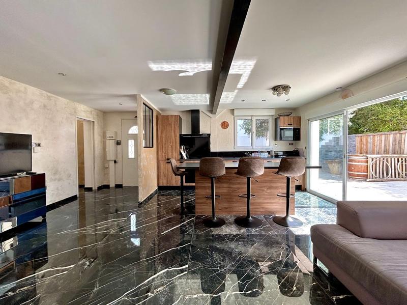 Maison - 87 m² - 4 pièces