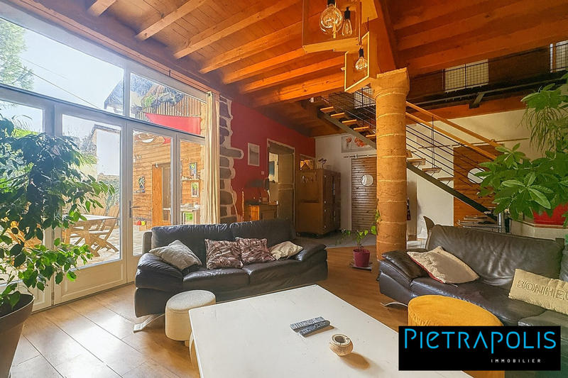 Maison - 170 m² - 6 pièces