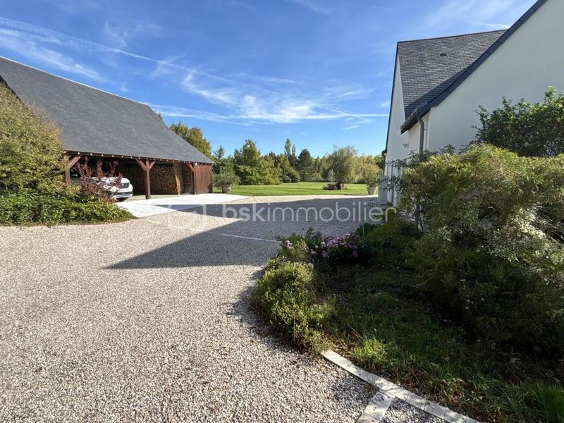 Maison - 206 m² - 6 pièces