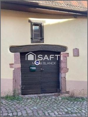 Maison - 110 m² - 8 pièces