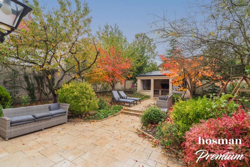 Maison - 178 m² - 7 pièces