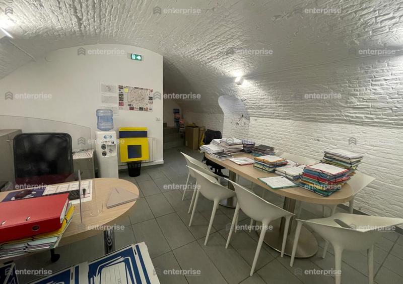 Local commercial - 80 m²