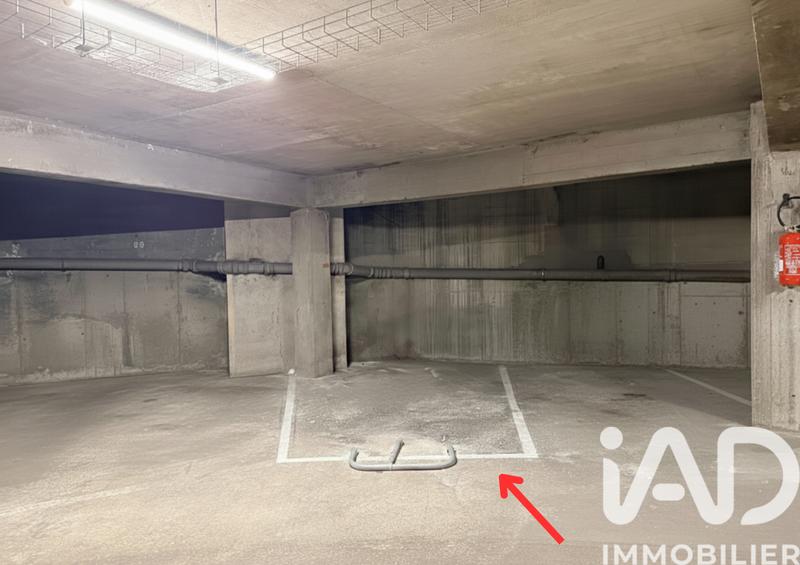 Parking - 8 m²