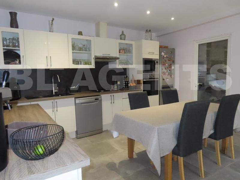 Maison de ville - 146 m² - 6 pièces