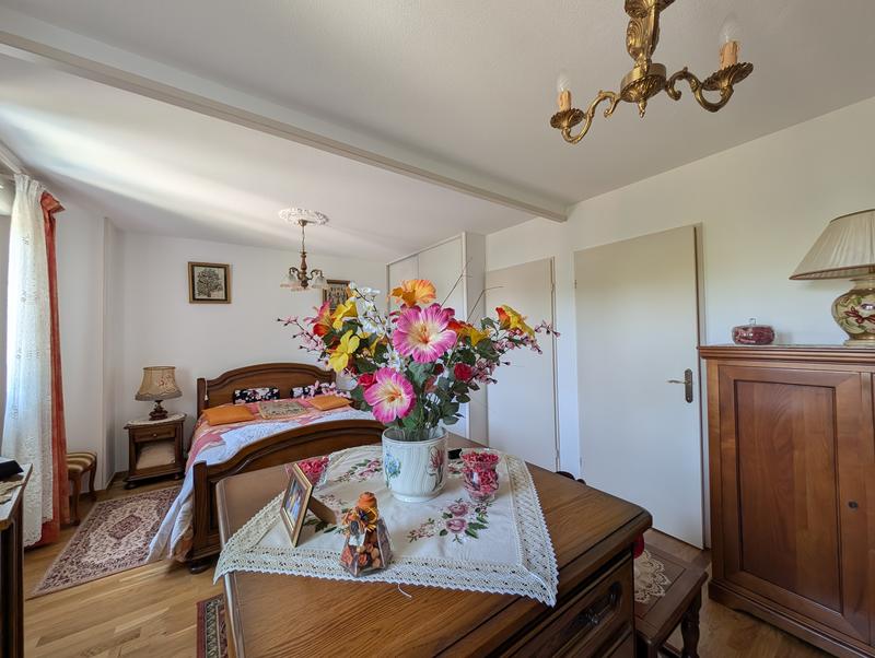 Appartement - 82 m² - 4 pièces