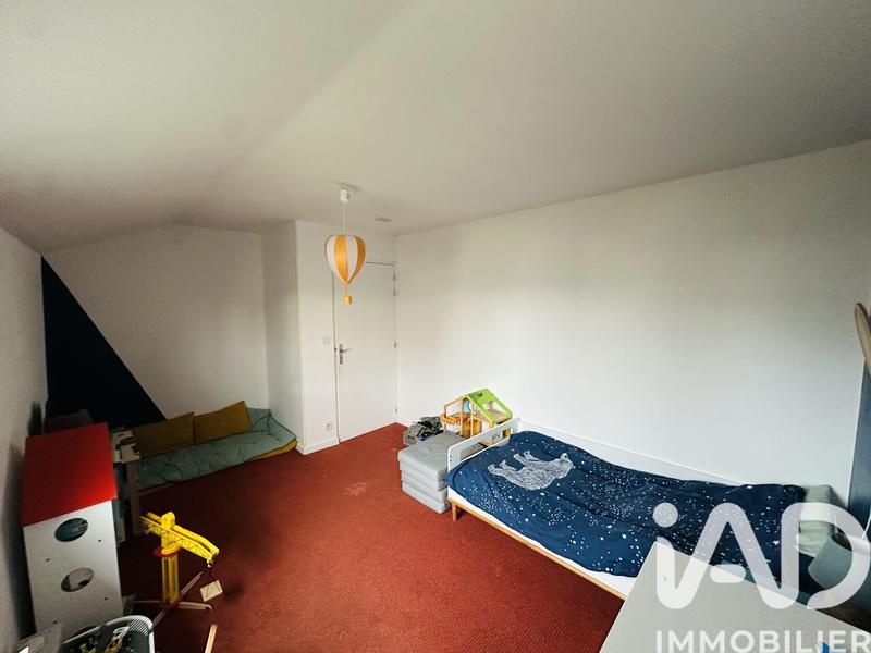 Maison - 140 m² - 8 pièces