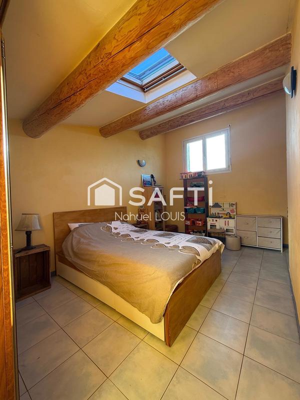 Maison - 180 m² - 6 pièces