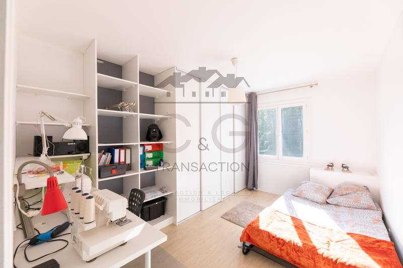 Maison - 159 m² - 6 pièces