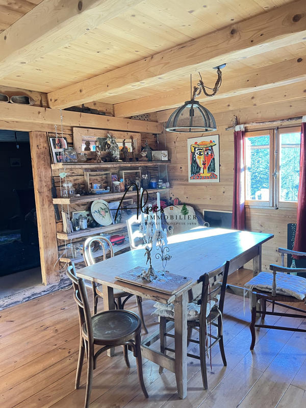 Châlet - 289 m² - 5 pièces