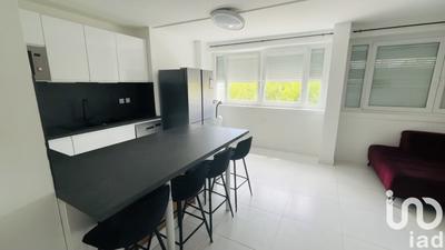 Appartement - 77 m² - 3 pièces