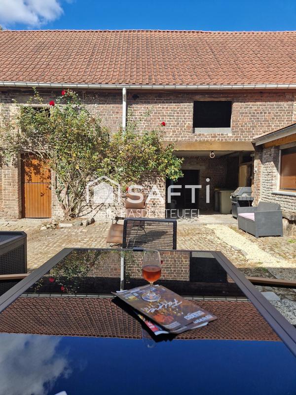 Immeuble - 230 m² - 8 pièces