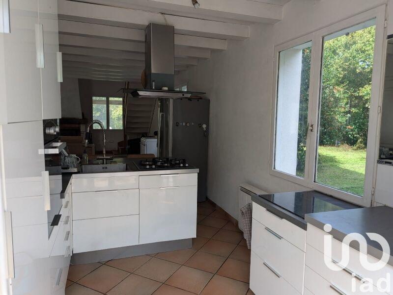 Maison - 140 m² - 5 pièces