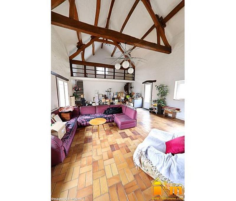 Propriété - 280 m² - 11 pièces