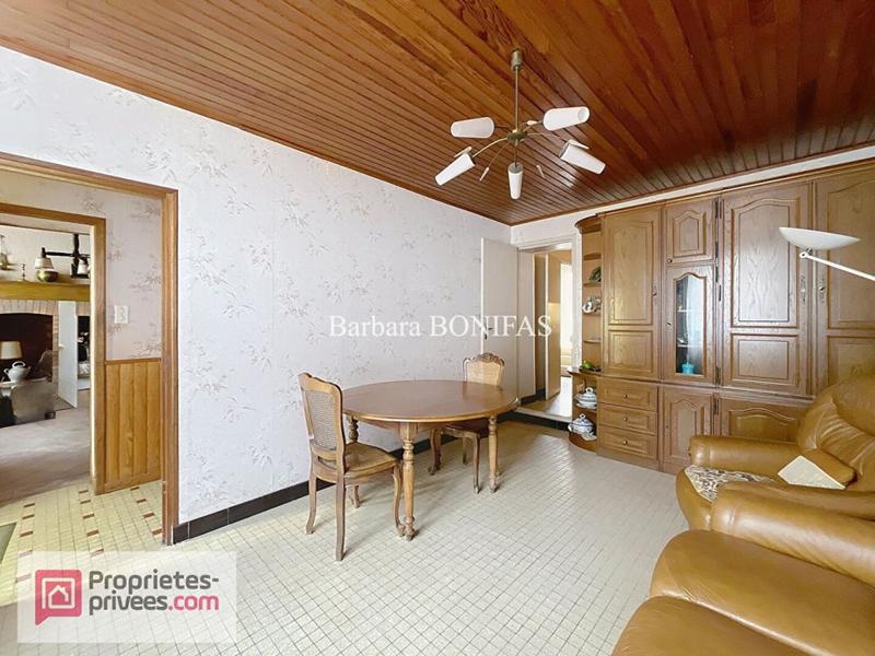 Maison - 136 m² - 8 pièces