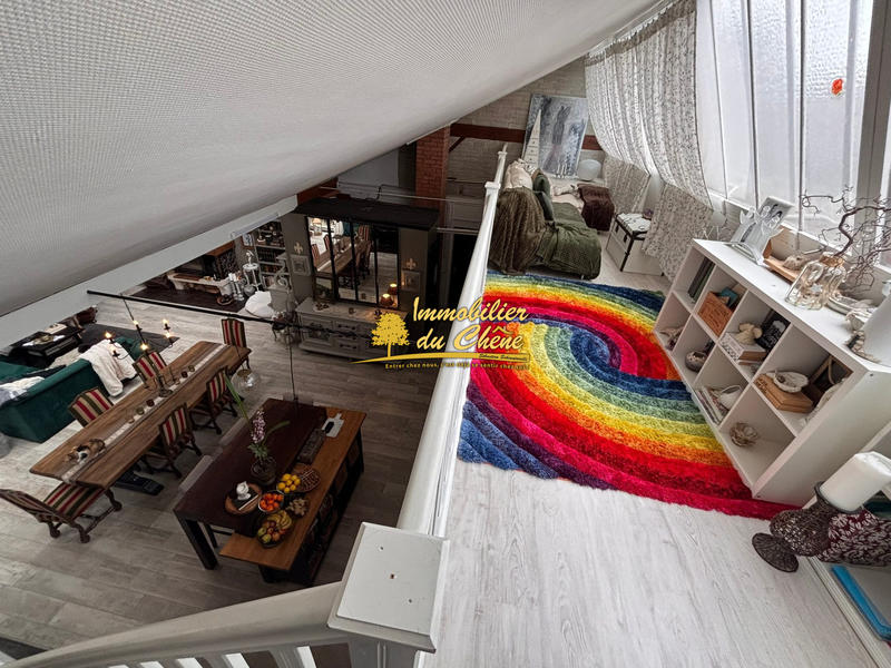 Maison - 200 m² - 9 pièces