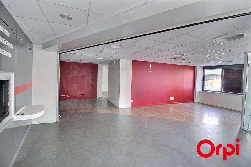 Immeuble - 380 m² - 5 pièces