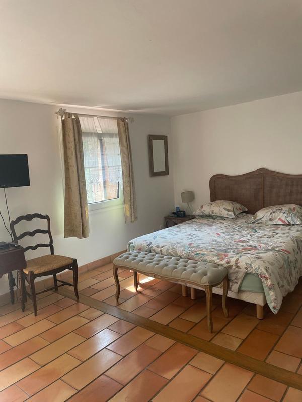 Maison - 205 m² - 10 pièces