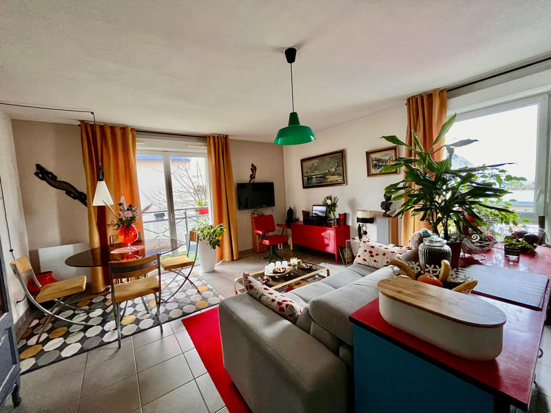 Appartement - 60 m² - 3 pièces