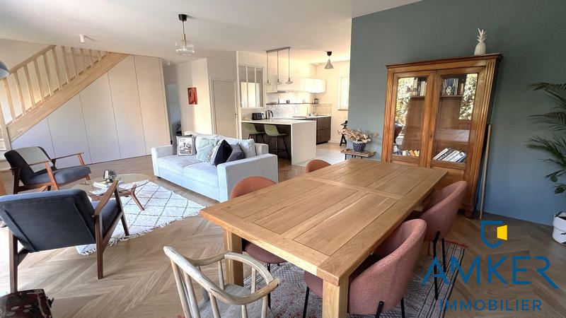 Maison traditionnelle - 146 m² - 6 pièces