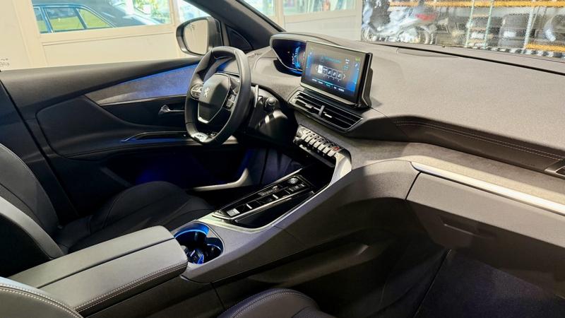 Peugeot 3008 II 1.6 Hybrid 225 E-Eat8 Gt + Toit Ouvrant Pano