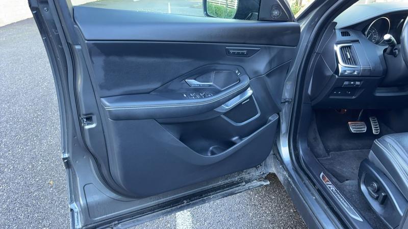 Jaguar E-Pace 2.0 d 180 Bva9 R-Dynamic se - Automatique