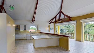 Villa - 274 m² - 6 pièces