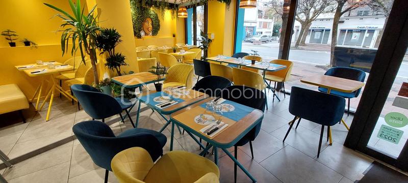 Immeuble - 176 m² - 6 pièces