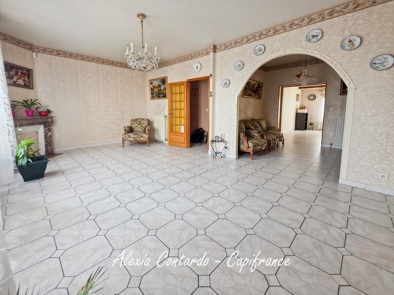 Maison - 139 m² - 7 pièces