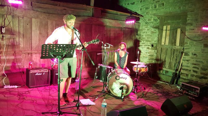 Soirée blind-test live + repas