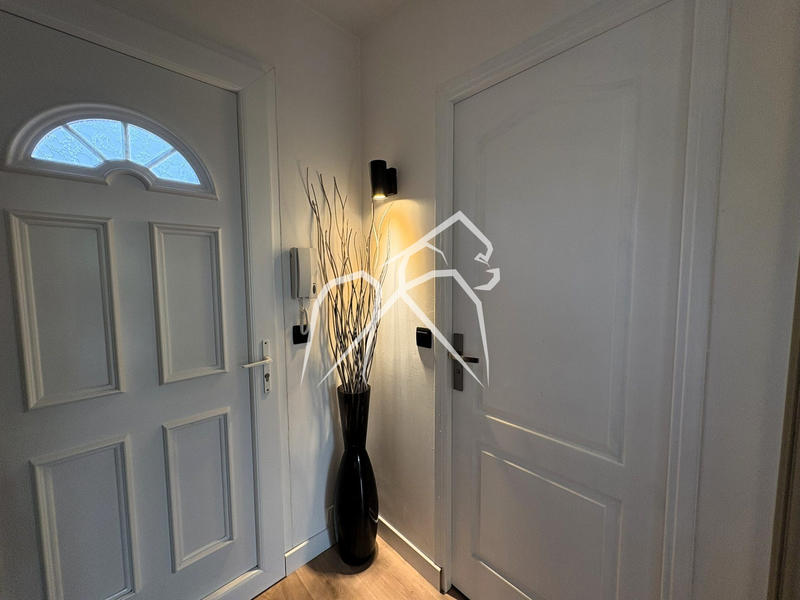 Maison - 170 m² - 7 pièces