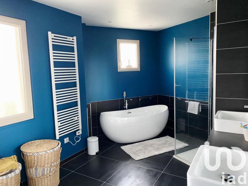 Maison - 145 m² - 5 pièces