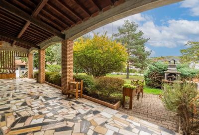 Maison traditionnelle - 174 m² - 7 pièces