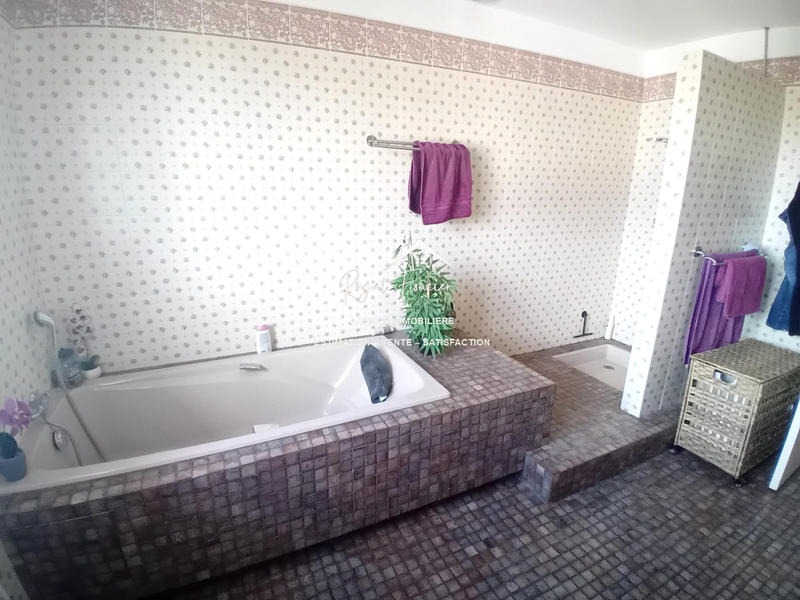 Maison contemporaine - 149 m² - 4 pièces